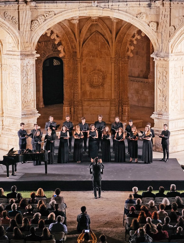 Nova Era Vocal Ensemble